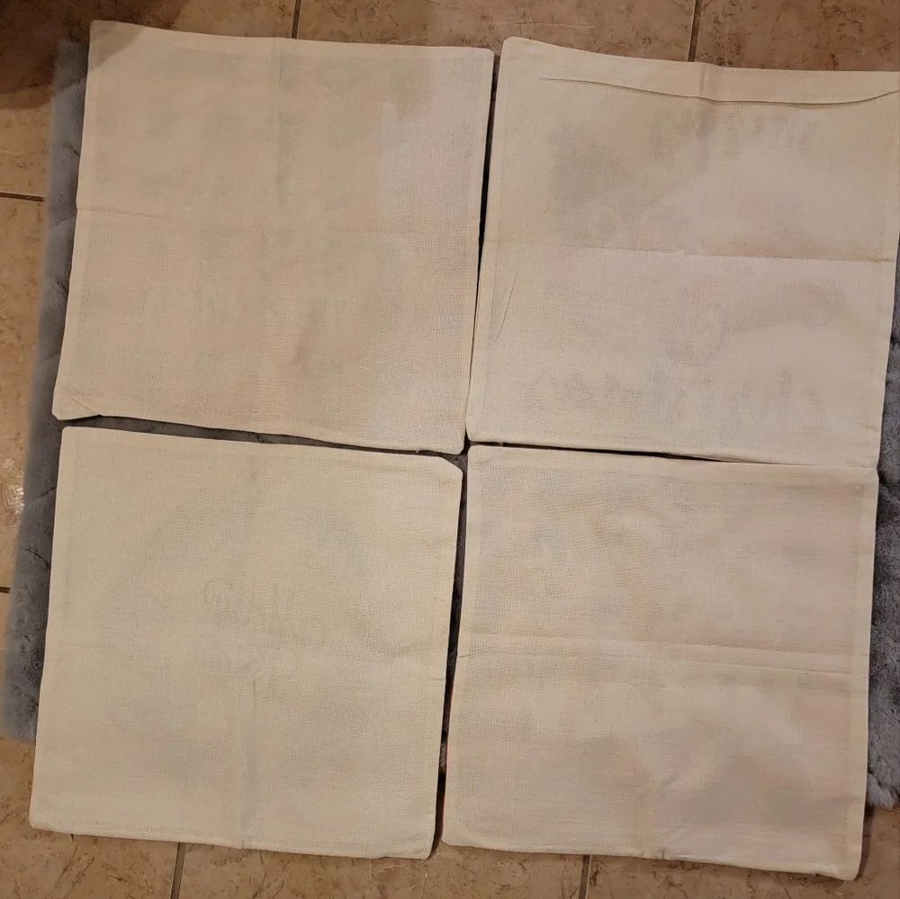NWT SET OF 4 Christmas Decorations Pillow Covers 18x18